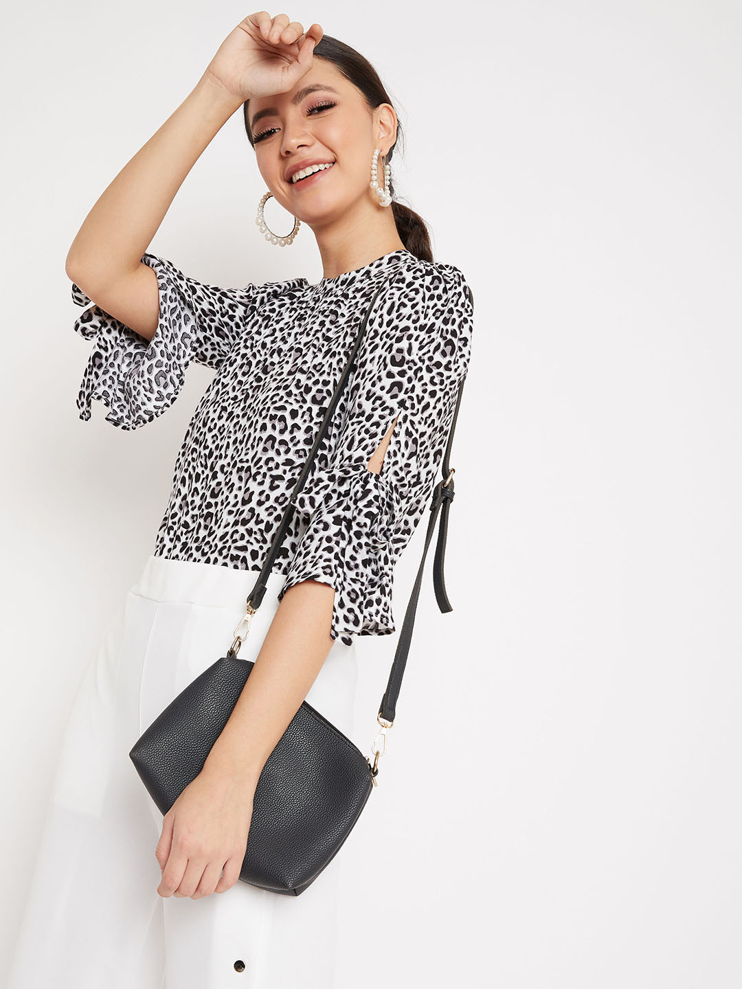 

Crimsoune Club Women Grey Printed Top