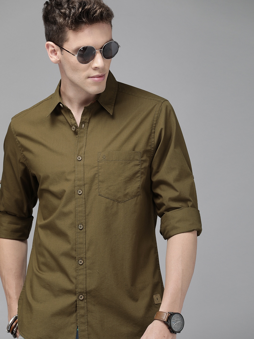 

Roadster Men Olive Green Regular Fit Solid Casual Shirt