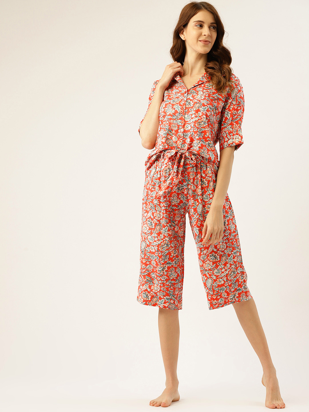 

ETC Women Coral Orange & Green Printed Night Suit