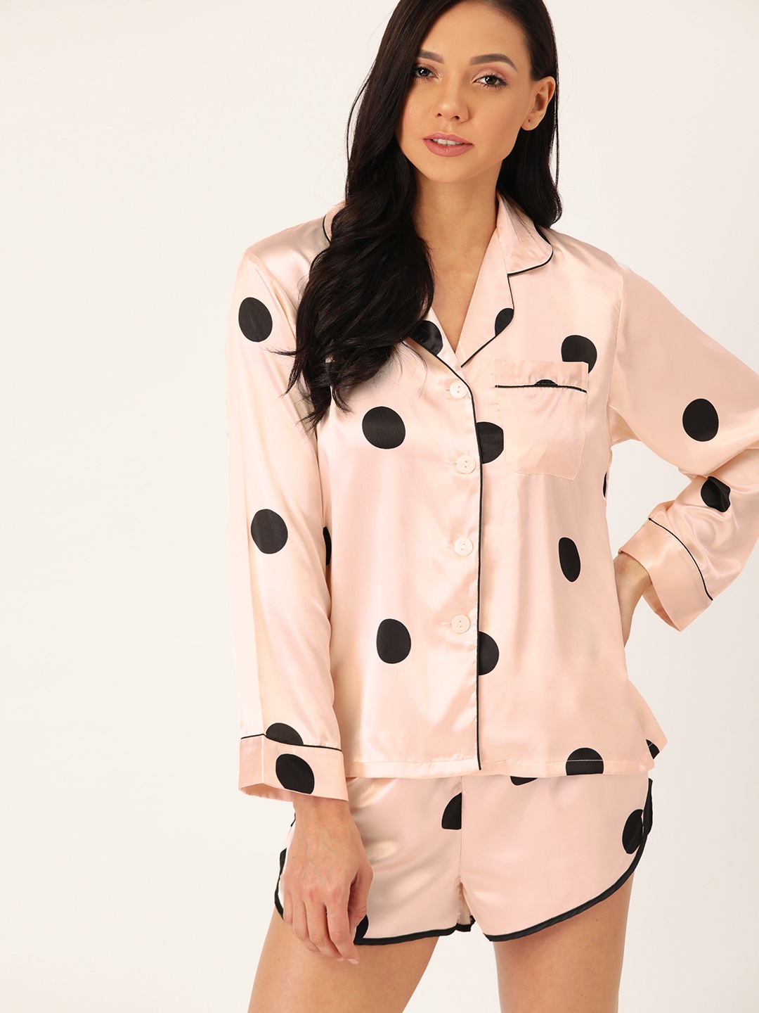 

ETC Women Peach-Coloured & Black Polka Dot Print Satin Finish Night suit