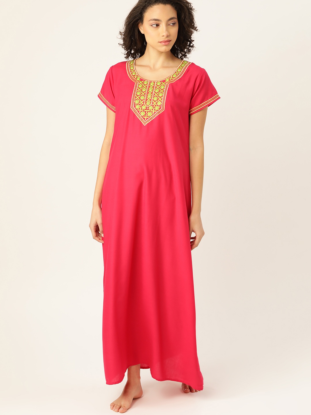 

ETC Red Yoke Design Nightdress