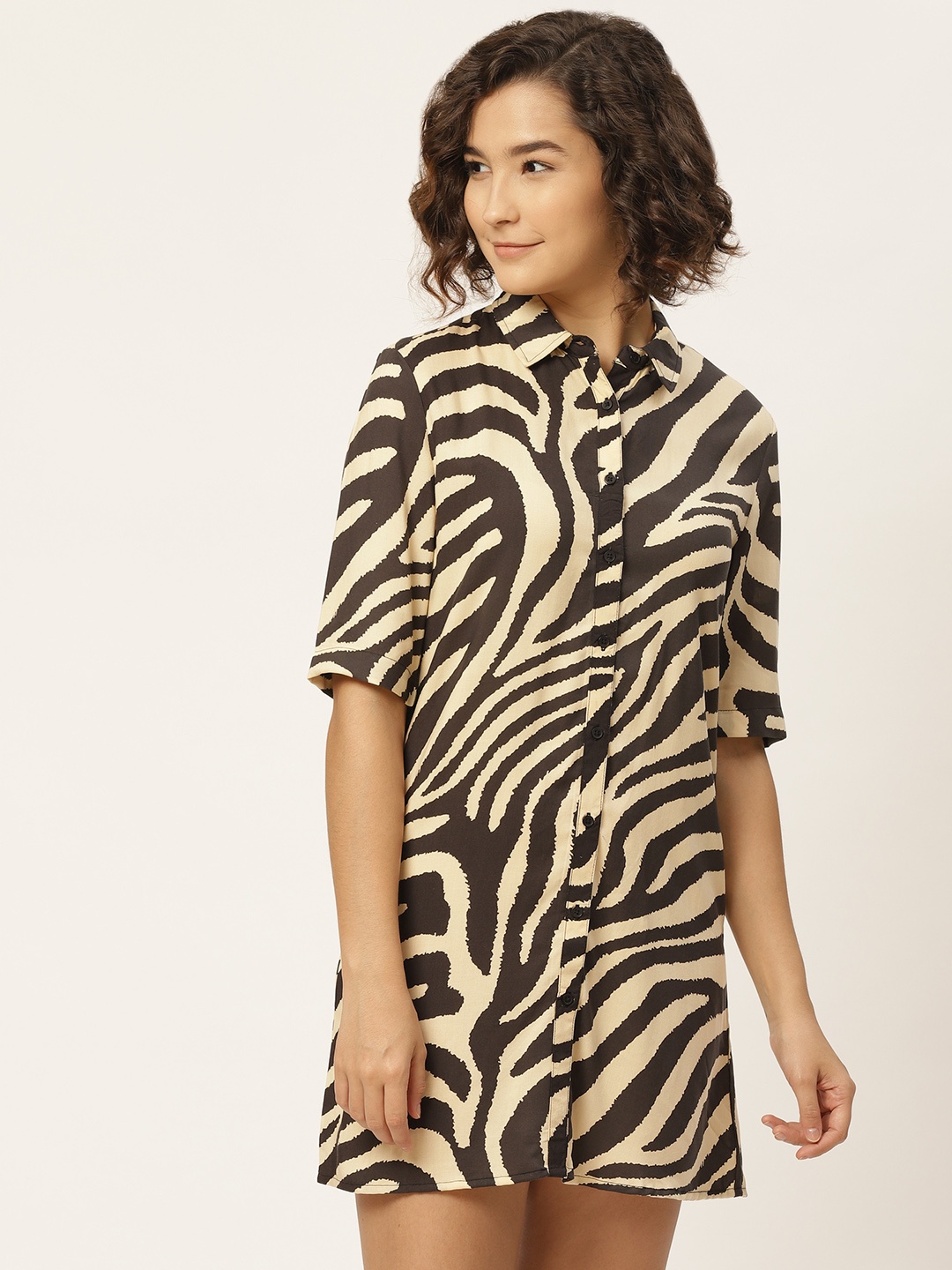 

ETC Women Beige & Black Printed Nightdress