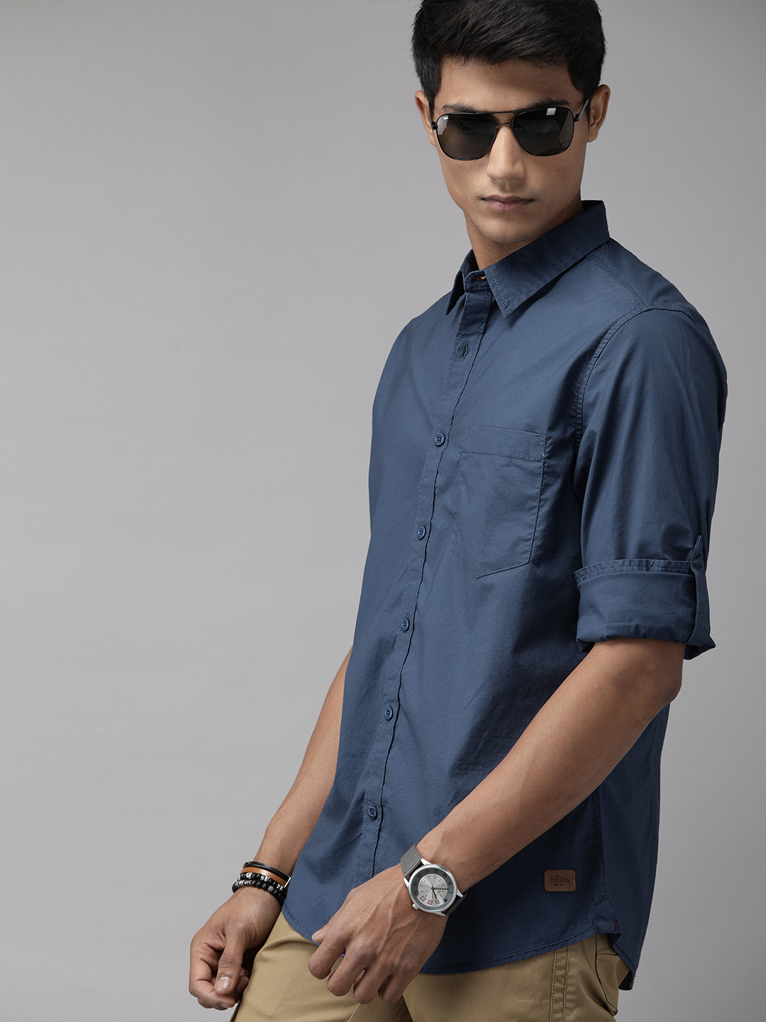 

Roadster Men Blue Regular Fit Solid Casual Shirt