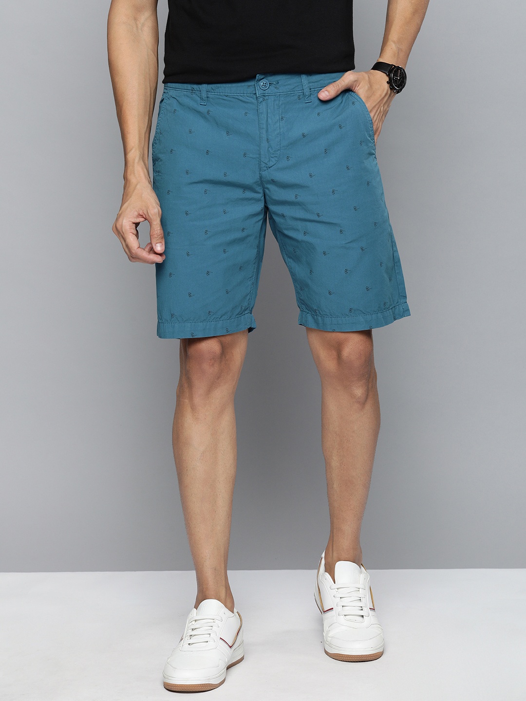 

Mast & Harbour Men Teal Blue Printed Regular Fit Chino Shorts