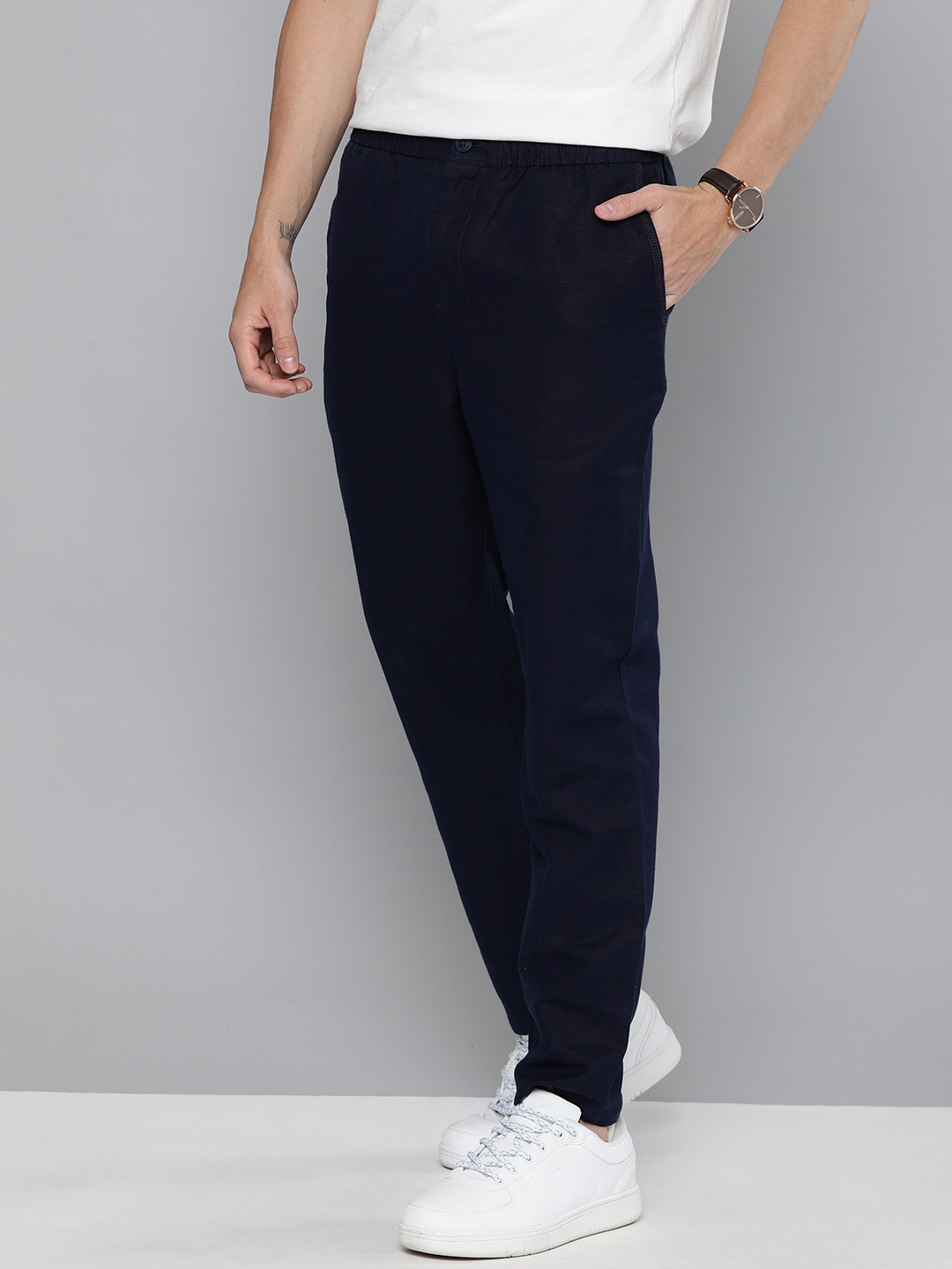 

Mast & Harbour Men Navy Blue Regular Fit Solid Chinos