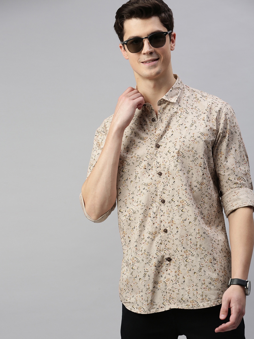 

Mast & Harbour Men Beige Regular Fit Printed Casual Shirt