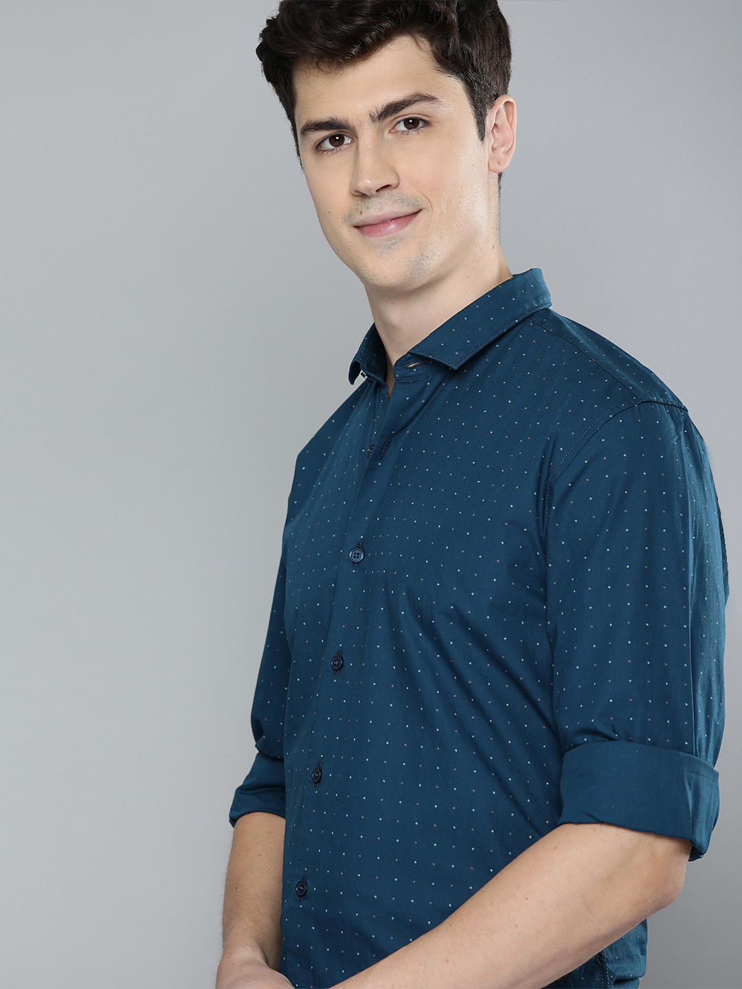 

Mast & Harbour Men Blue Regular Fit Printed Casual Shirt