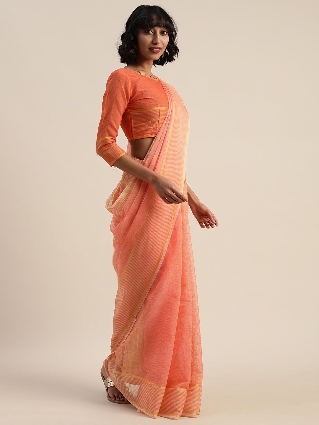 

Silk Bazar Peach-Coloured Cotton Blend Striped Kota Saree