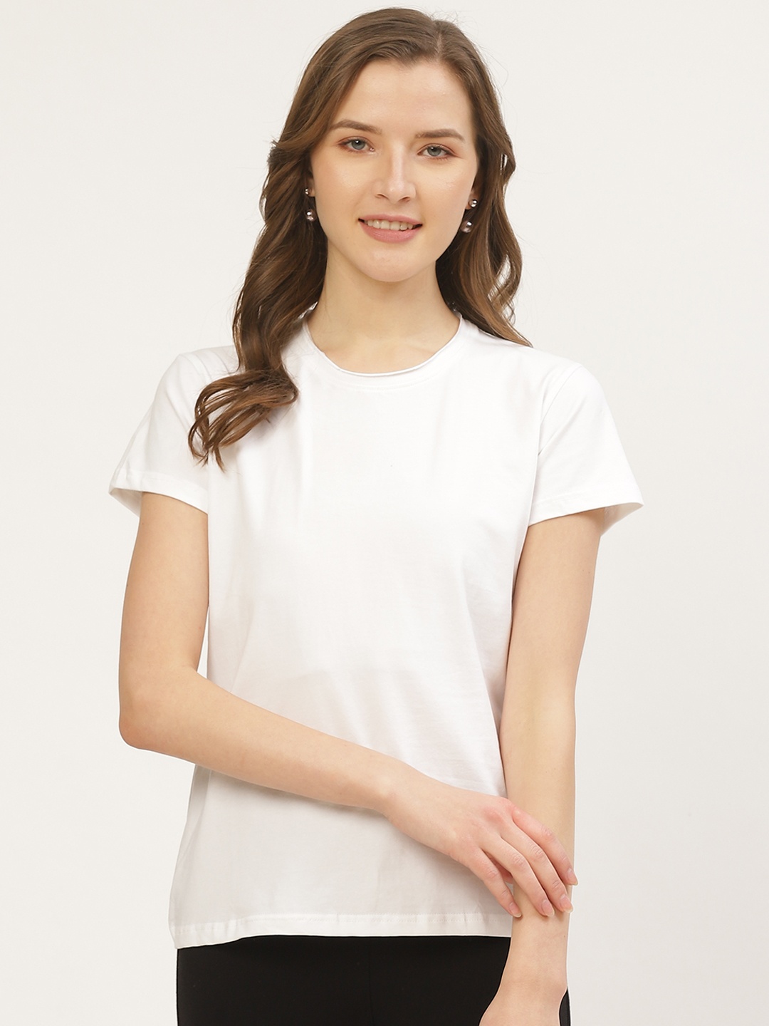 

ANVI Be Yourself Women White Solid Round Neck T-shirt