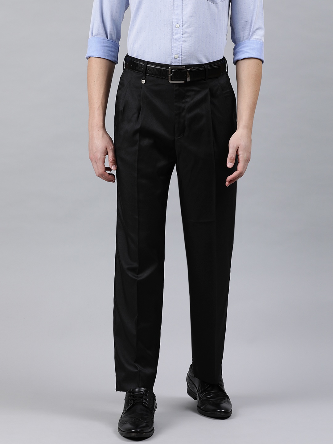 

Park Avenue Men Black Comfort Fit Solid Formal Trousers