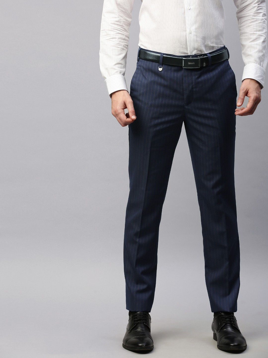 

Park Avenue Men Blue Neo Fit Striped Formal Trousers