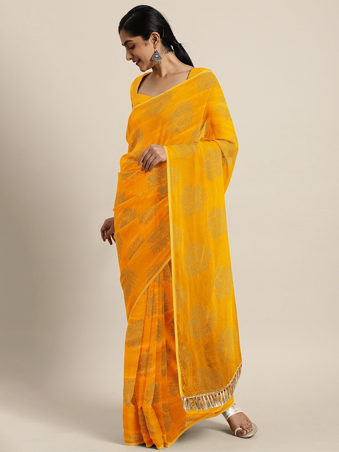 

KALINI Yellow & Off-White Poly Chiffon Printed Pochampally Saree