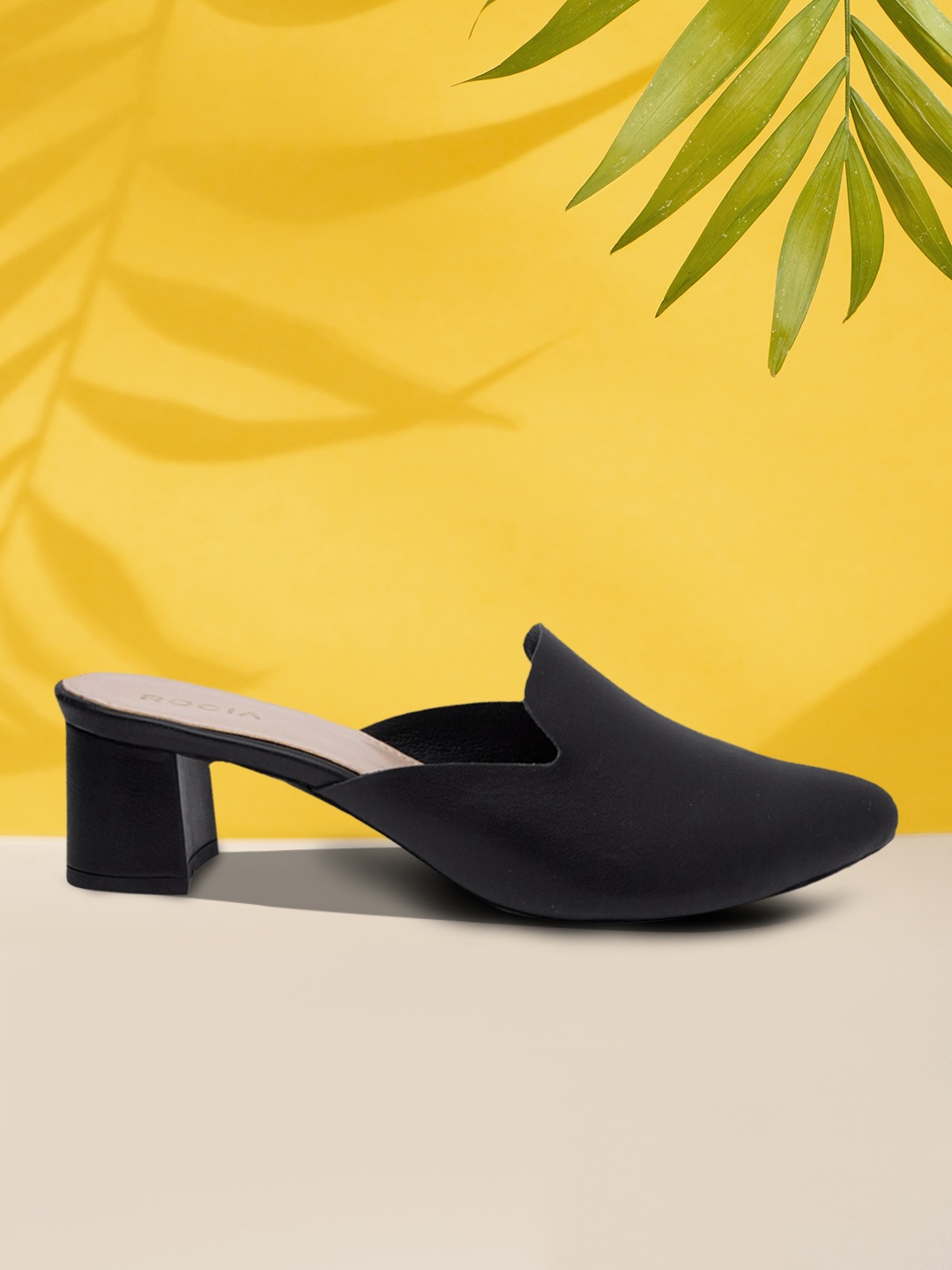 

Rocia Women Black Solid Mules