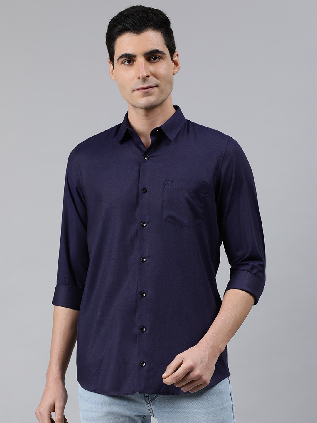 

Allen Solly Men Navy Blue Slim Fit Solid Casual Shirt
