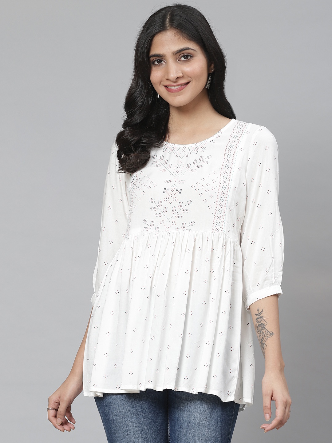 

Rangriti Women Off-White & Blue Printed A-Line Top