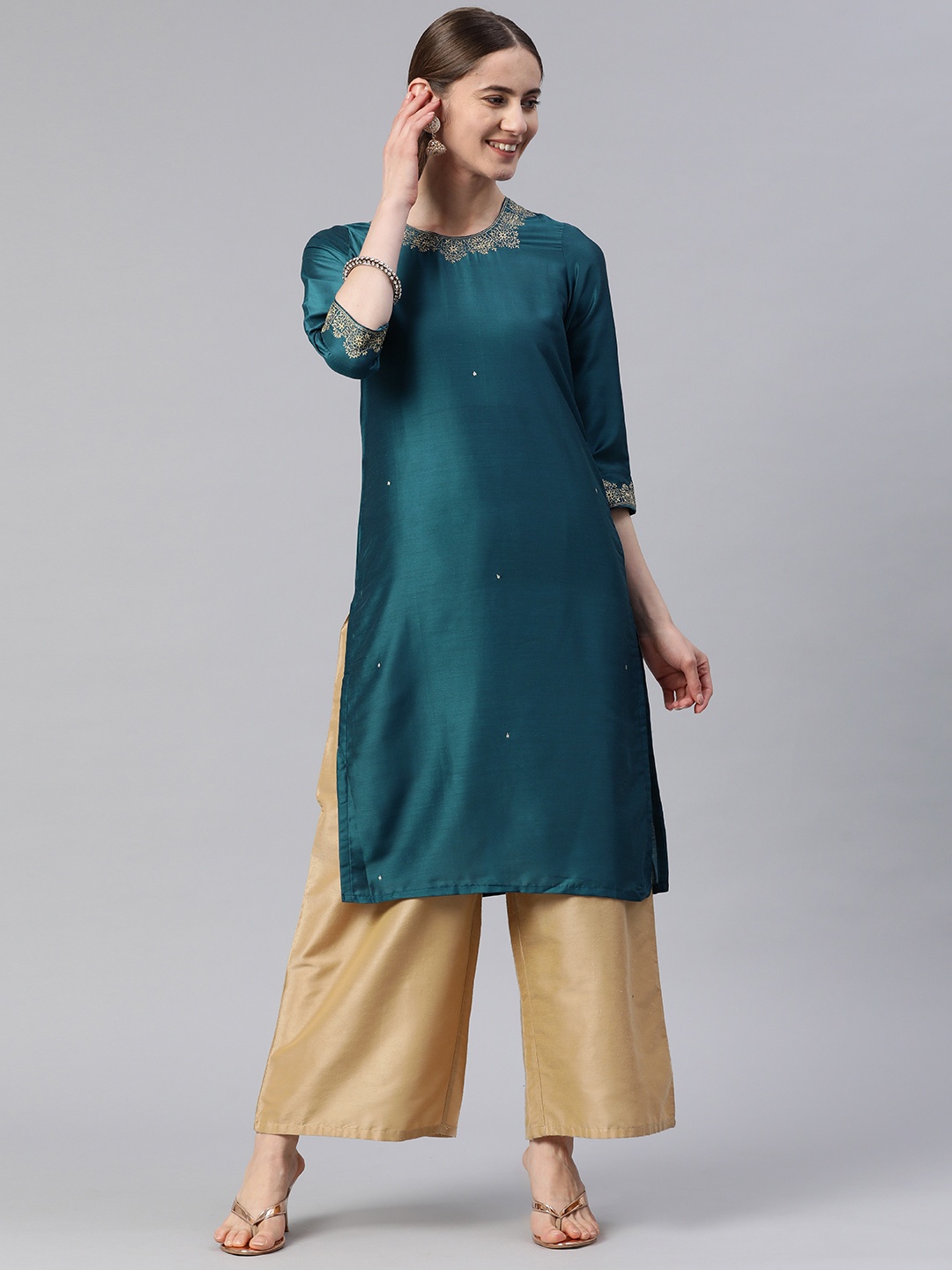 

Rangriti Women Ethnic Motifs Embroidered Kurta, Teal