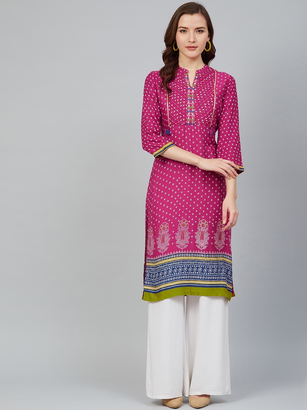 

Rangriti Women Magenta & White Printed Straight Kurta