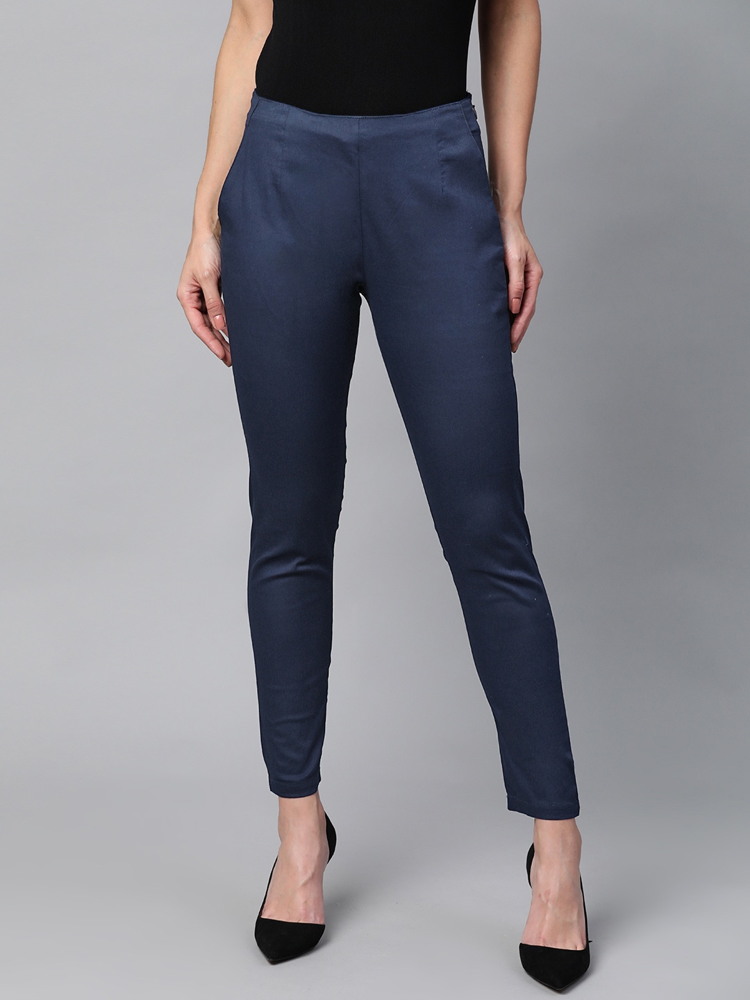 

Rangriti Women Navy Blue Slim Fit Solid Formal Trousers