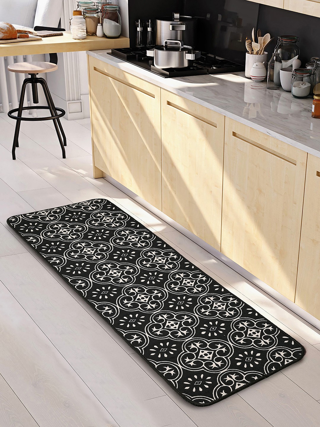 

Saral Home Black & Beige Floral Anti-Skid Floor Runner