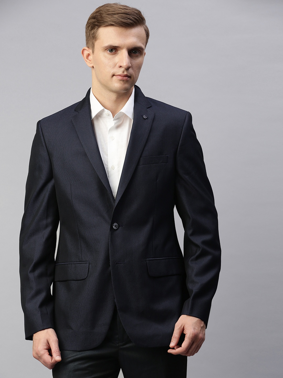 

Raymond Men Navy Blue Contemporary Fit Solid Single-Breasted Formal Blazer