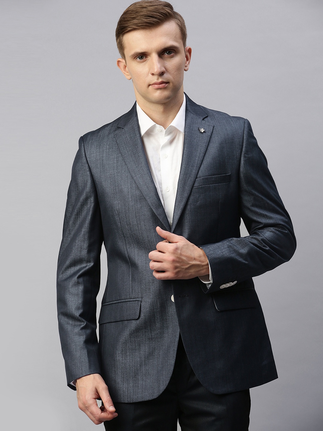 

Raymond Men Blue Regular Fit Solid Single-Breasted Formal Blazer