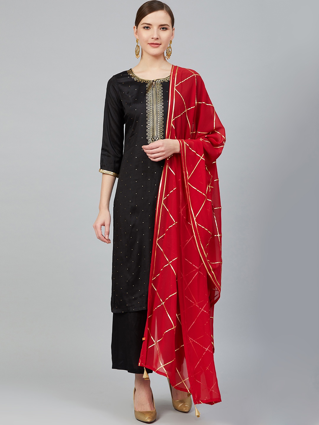 

Rangriti Women Black & Golden Printed Kurta with Palazzos & Dupatta