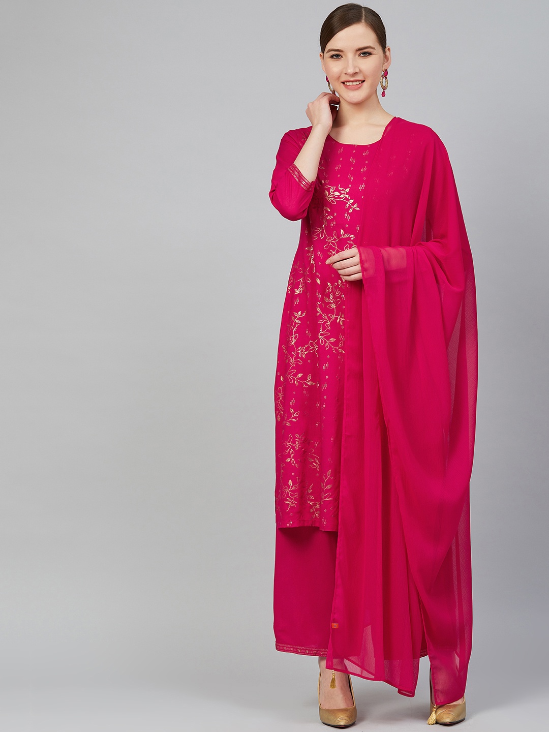 

Rangriti Women Pink & Golden Printed Kurta with Palazzos & Dupatta