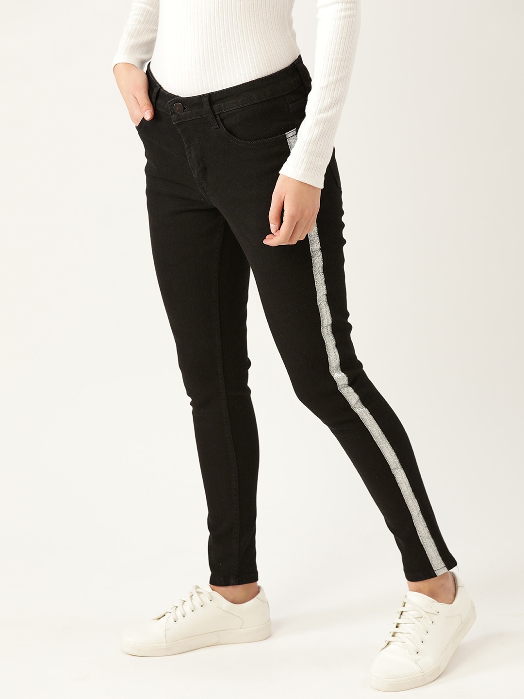 

DressBerry Women Black Skinny Fit Mid-Rise Clean Look Stretchable Jeans