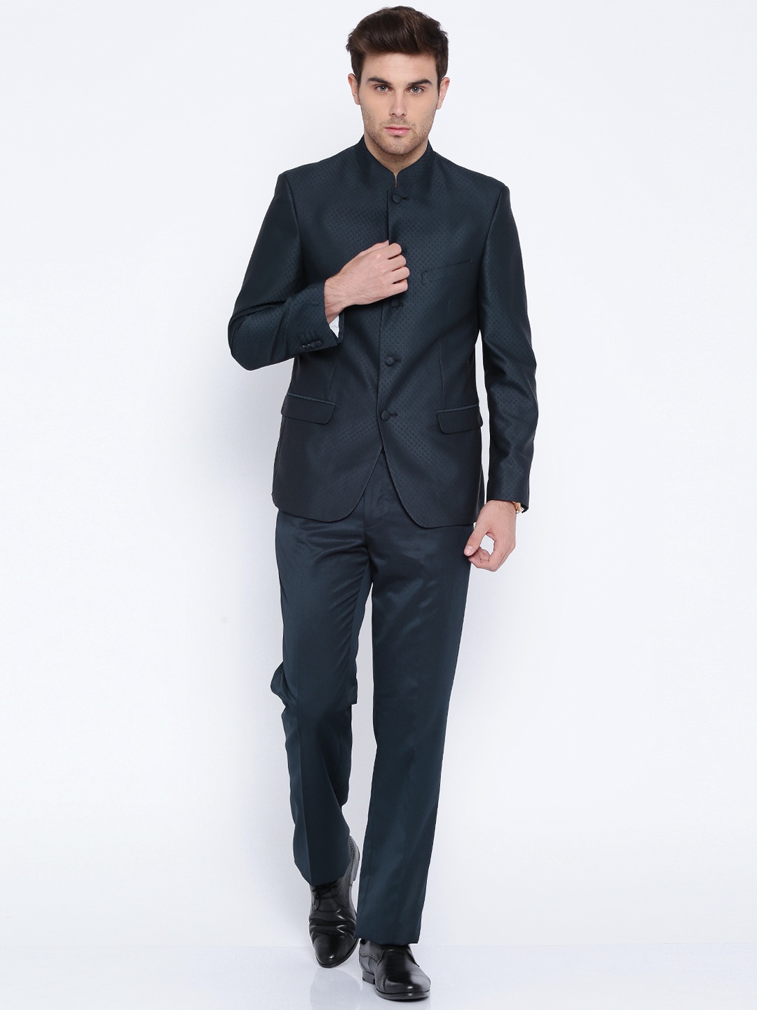 

Arrow Navy Single-Breasted Suit, Navy blue