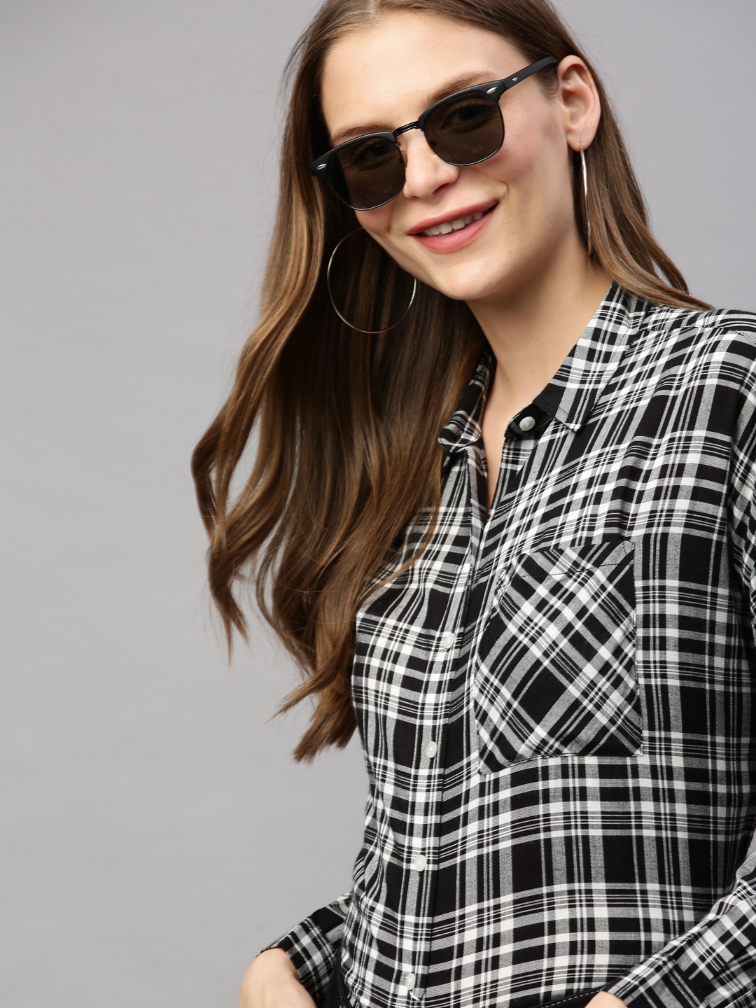 

Flying Machine Women Black & White Regular Fit Checked Casual Shirt