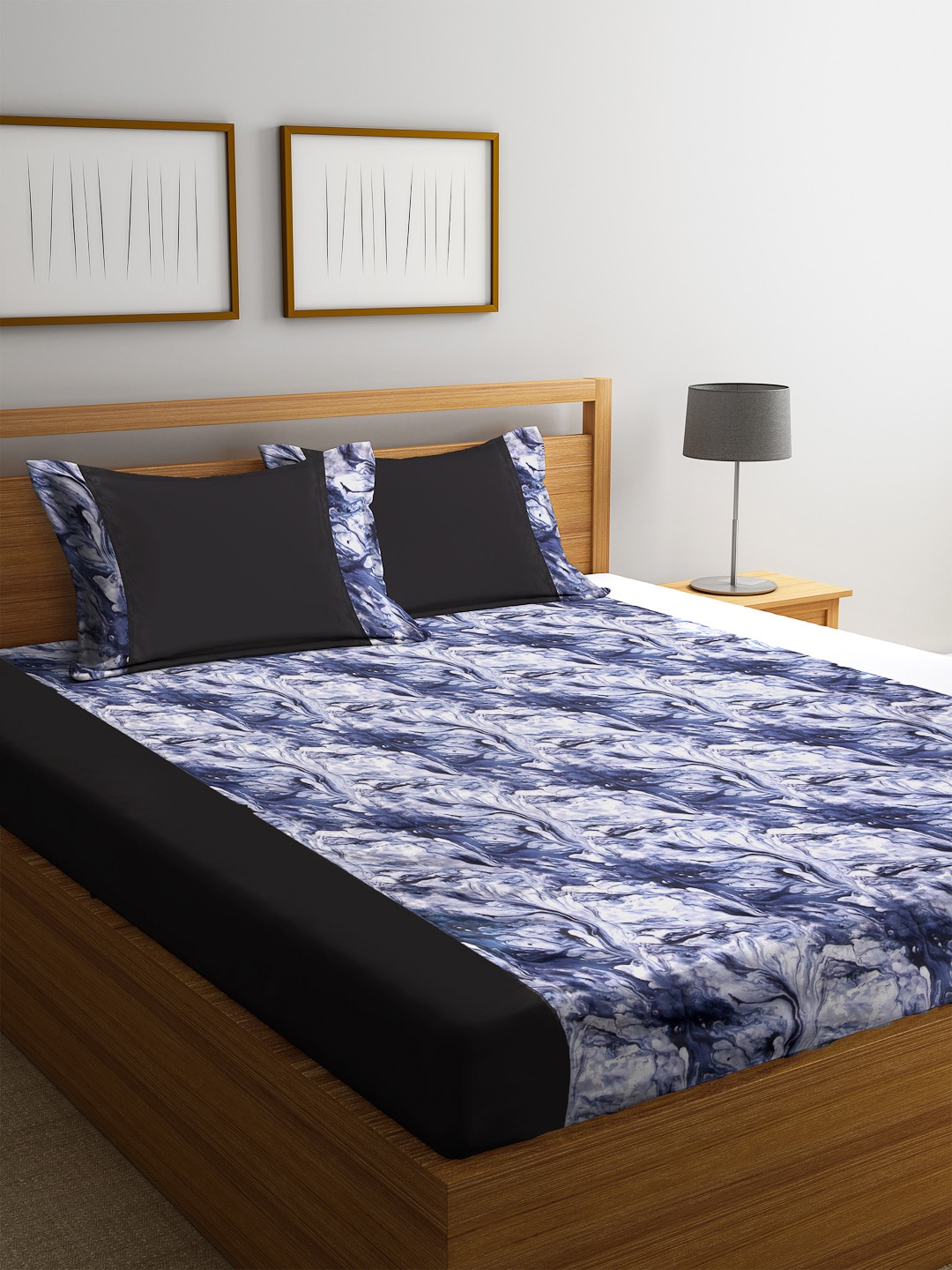 

DECOREALM Blue & White Abstract 300 TC 1 King Bedsheet with 2 Pillow Covers