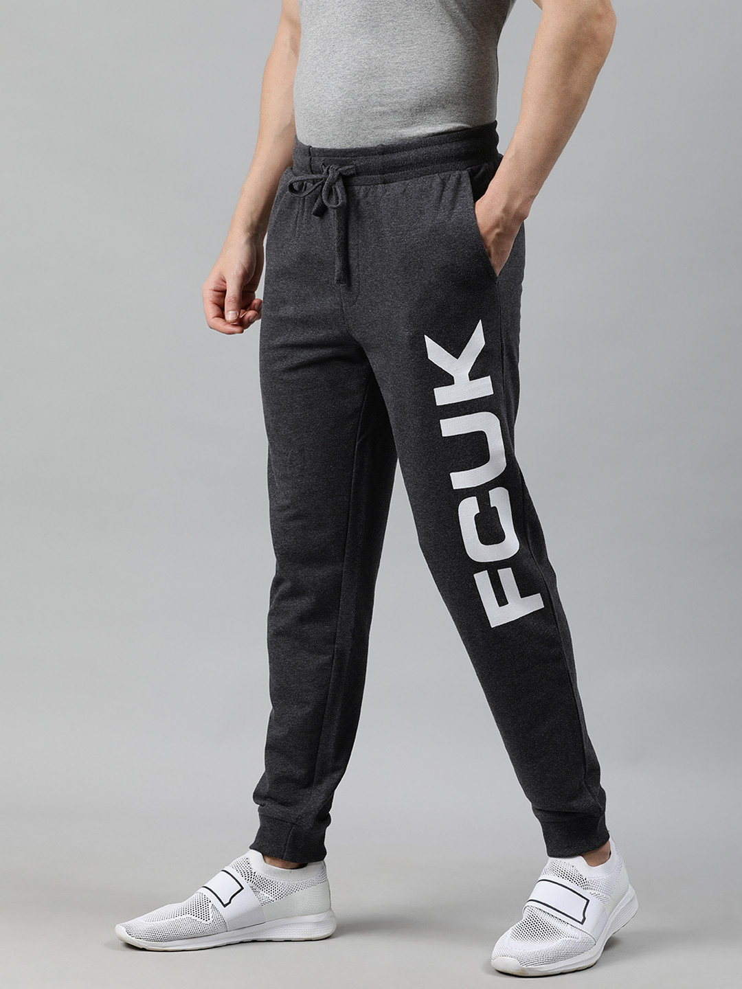 

French Connection Men Charcoal Grey Slim Fit Printed Joggers
