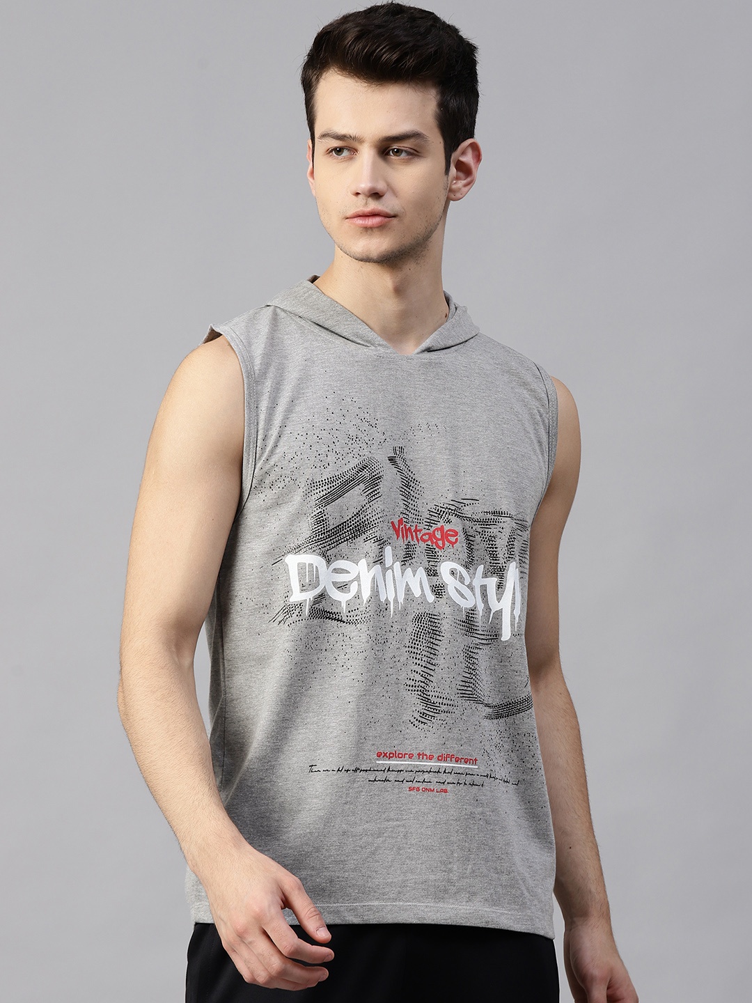 

CHKOKKO Men Grey Melange Sleeveless Printed Hooded Training T-shirt