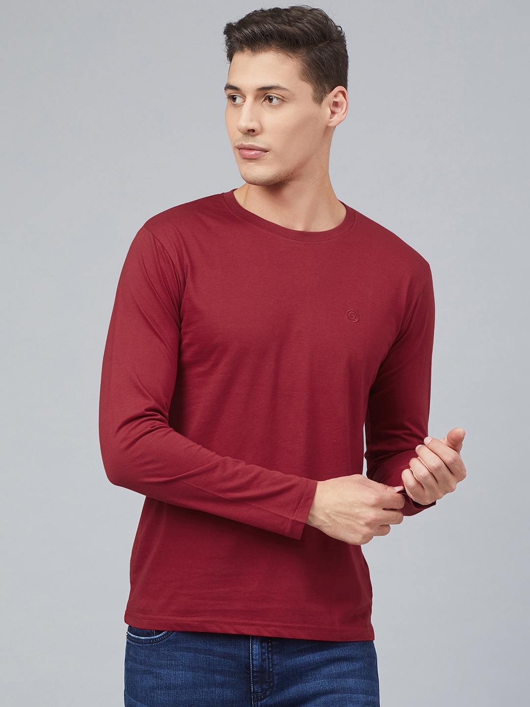 

Chkokko Men Maroon Solid Round Neck T-shirt