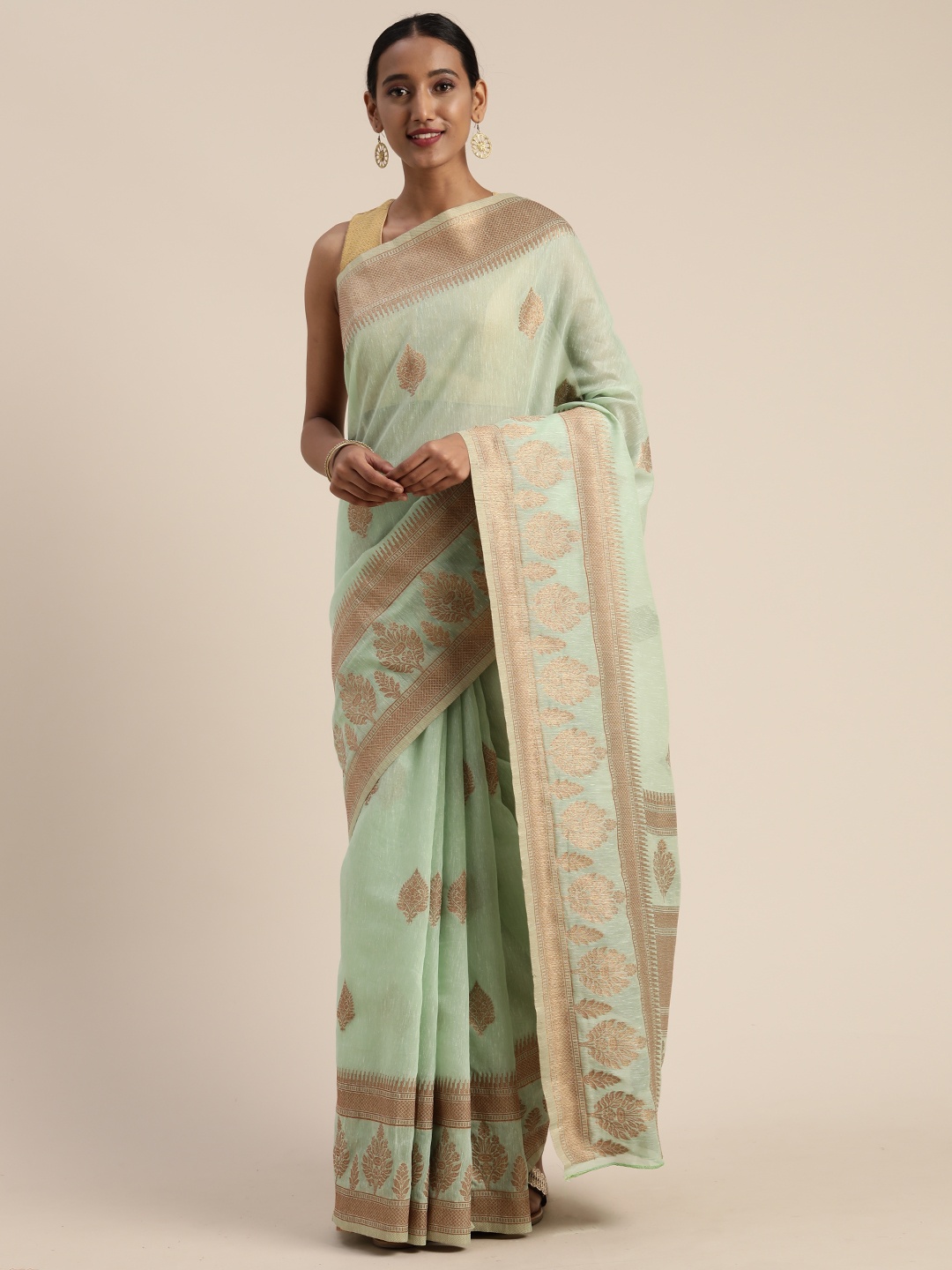

Mitera Green & Gold-Toned Cotton Blend Woven Design Kanjeevaram Saree
