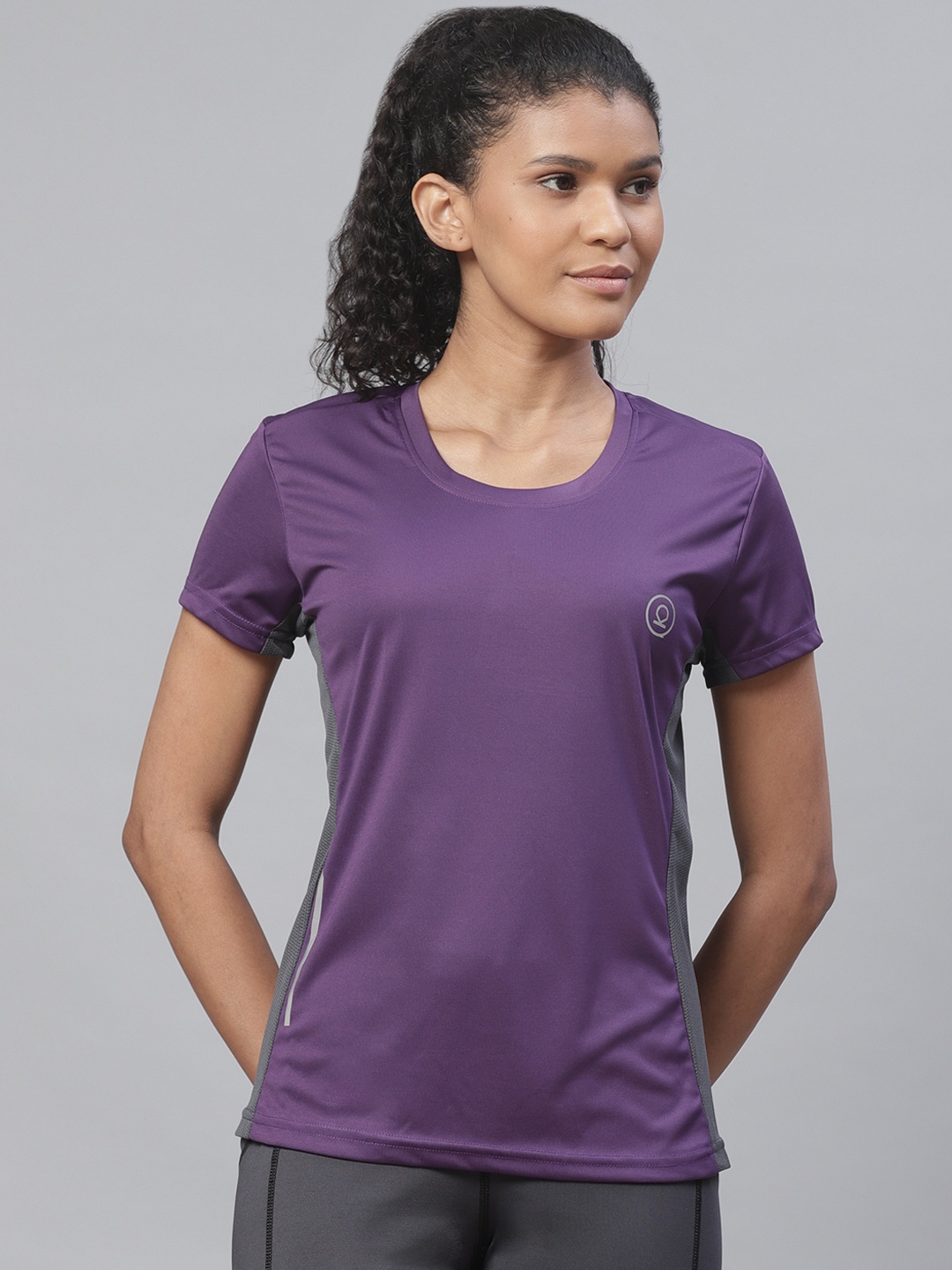 

Chkokko Women Purple & Charcoal Grey Colourblocked Round Neck Yoga T-shirt
