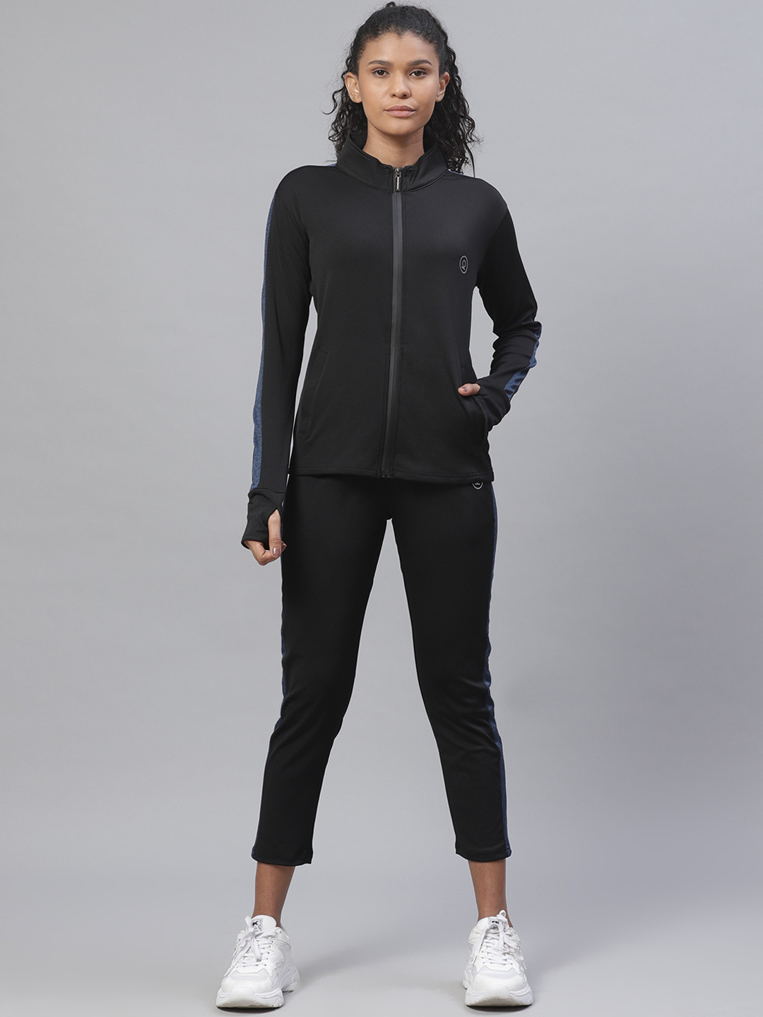 

CHKOKKO Women Black Solid Tracksuit