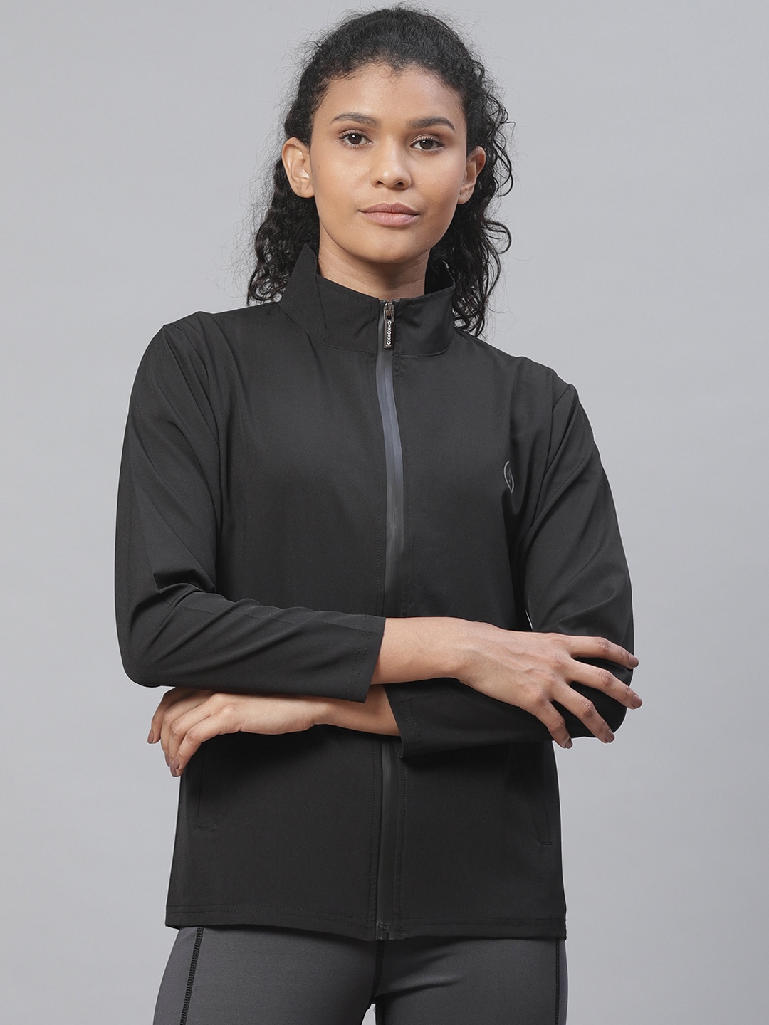 

Chkokko Women Black Solid Running Jacket