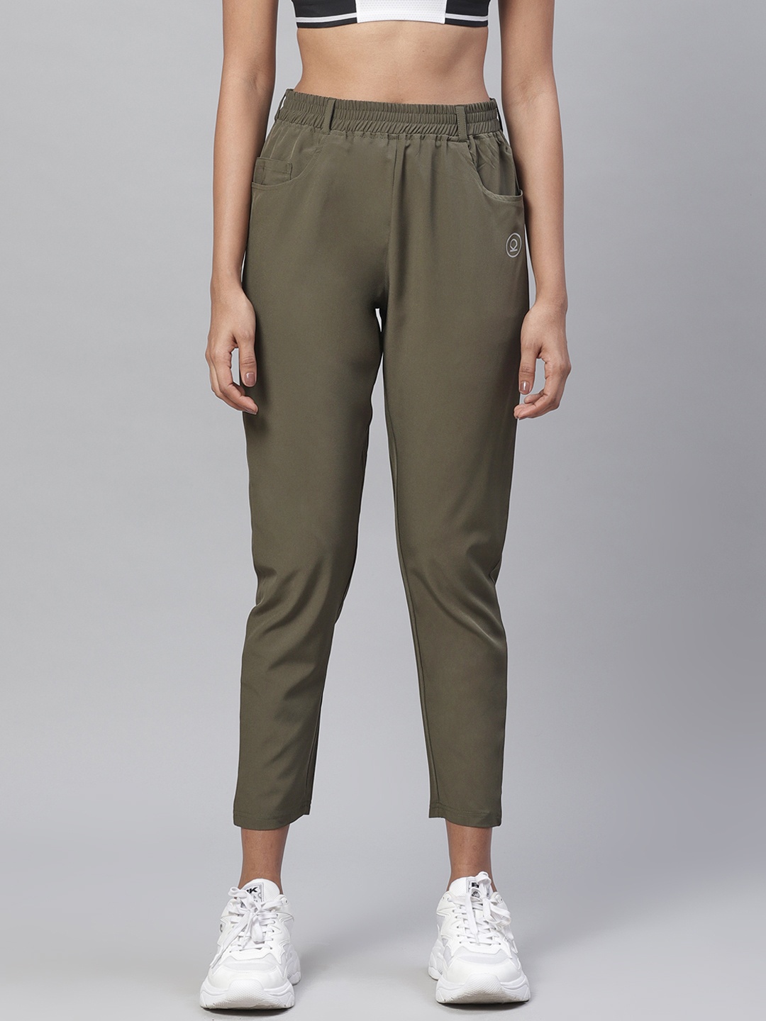 

CHKOKKO Women Olive Green Solid Cropped Workout Track Pants