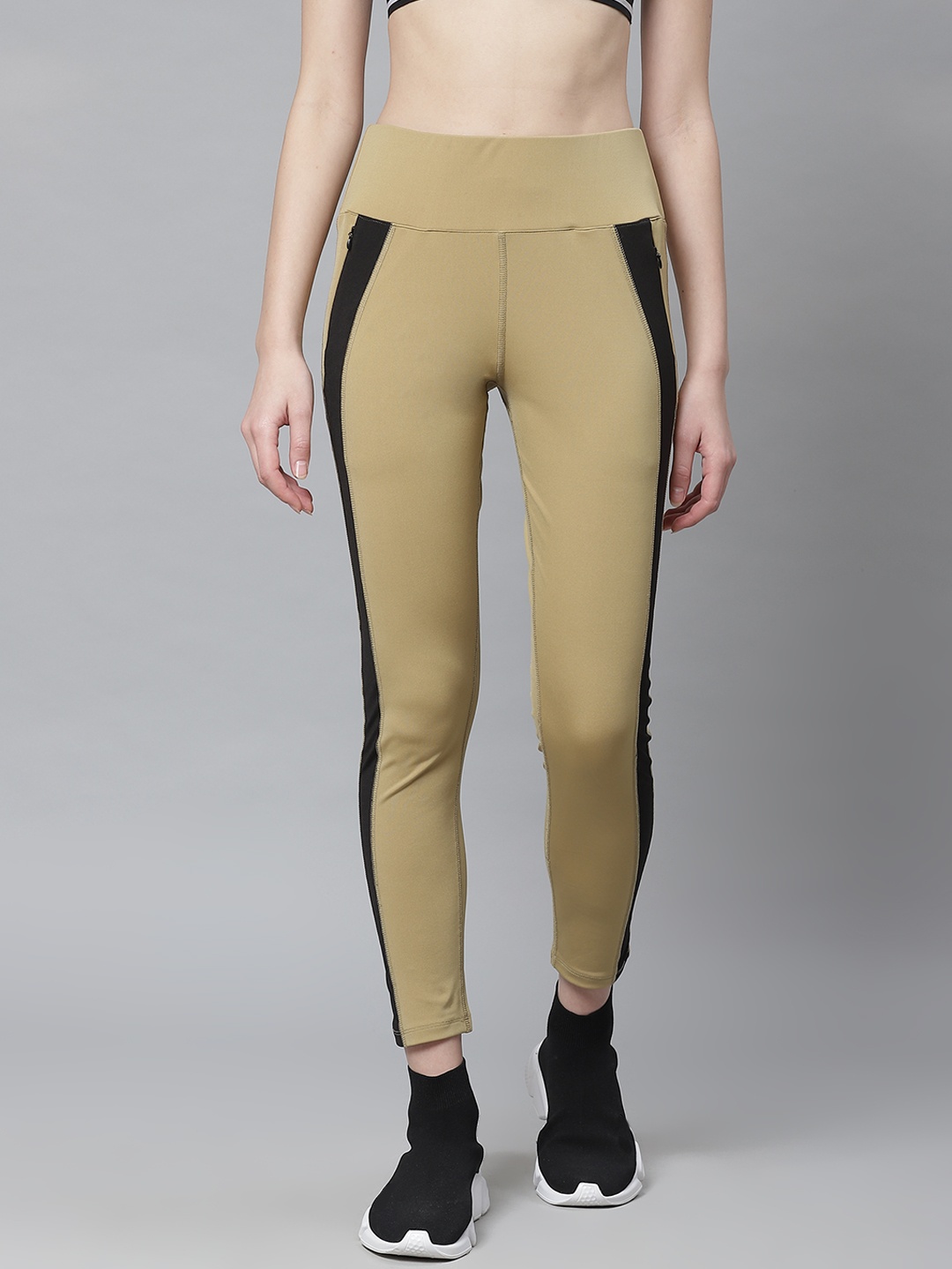 

CHKOKKO Women Beige Solid Stretchable Yoga/Gym Tights