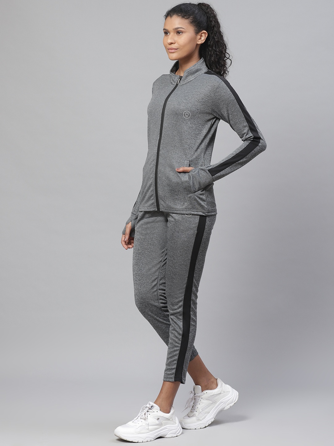 

Chkokko Women Grey Melange Solid Tracksuit