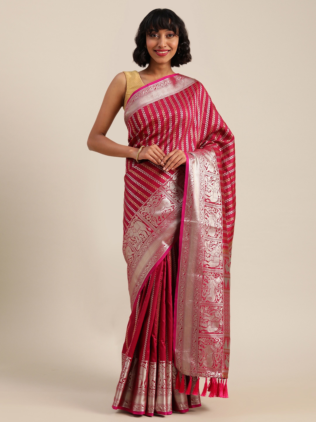 

VASTRANAND Pink & Silver-Toned Silk Blend Embellished Banarasi Saree