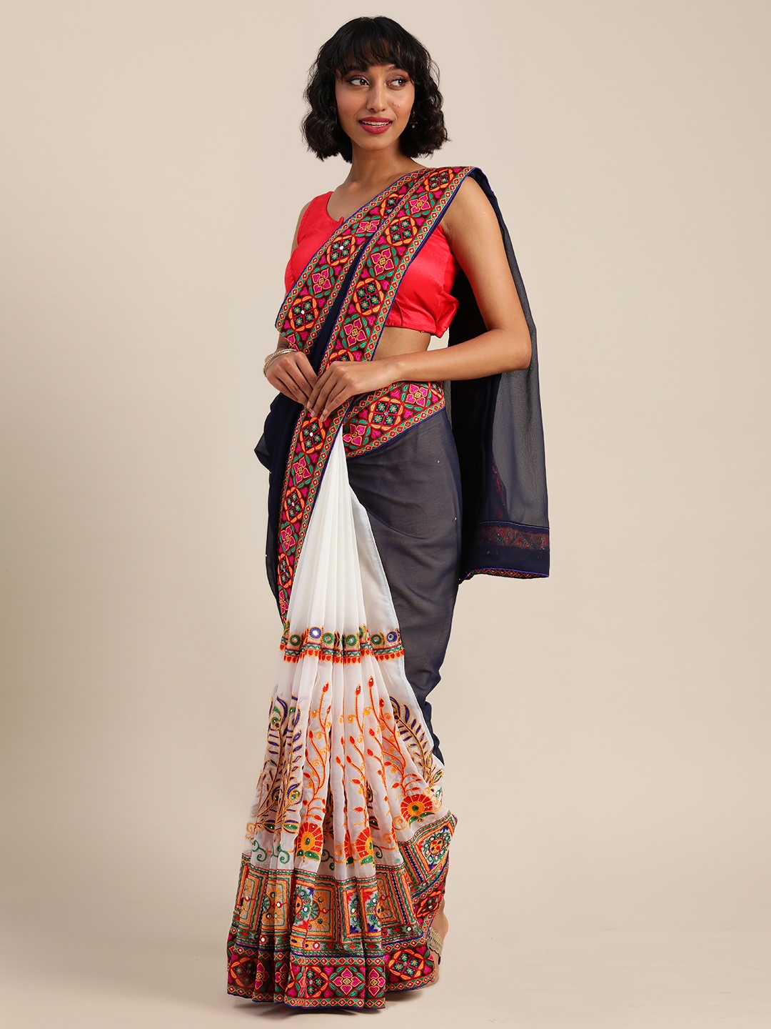 

VASTRANAND Navy Blue & White Poly Georgette Embroidered Saree