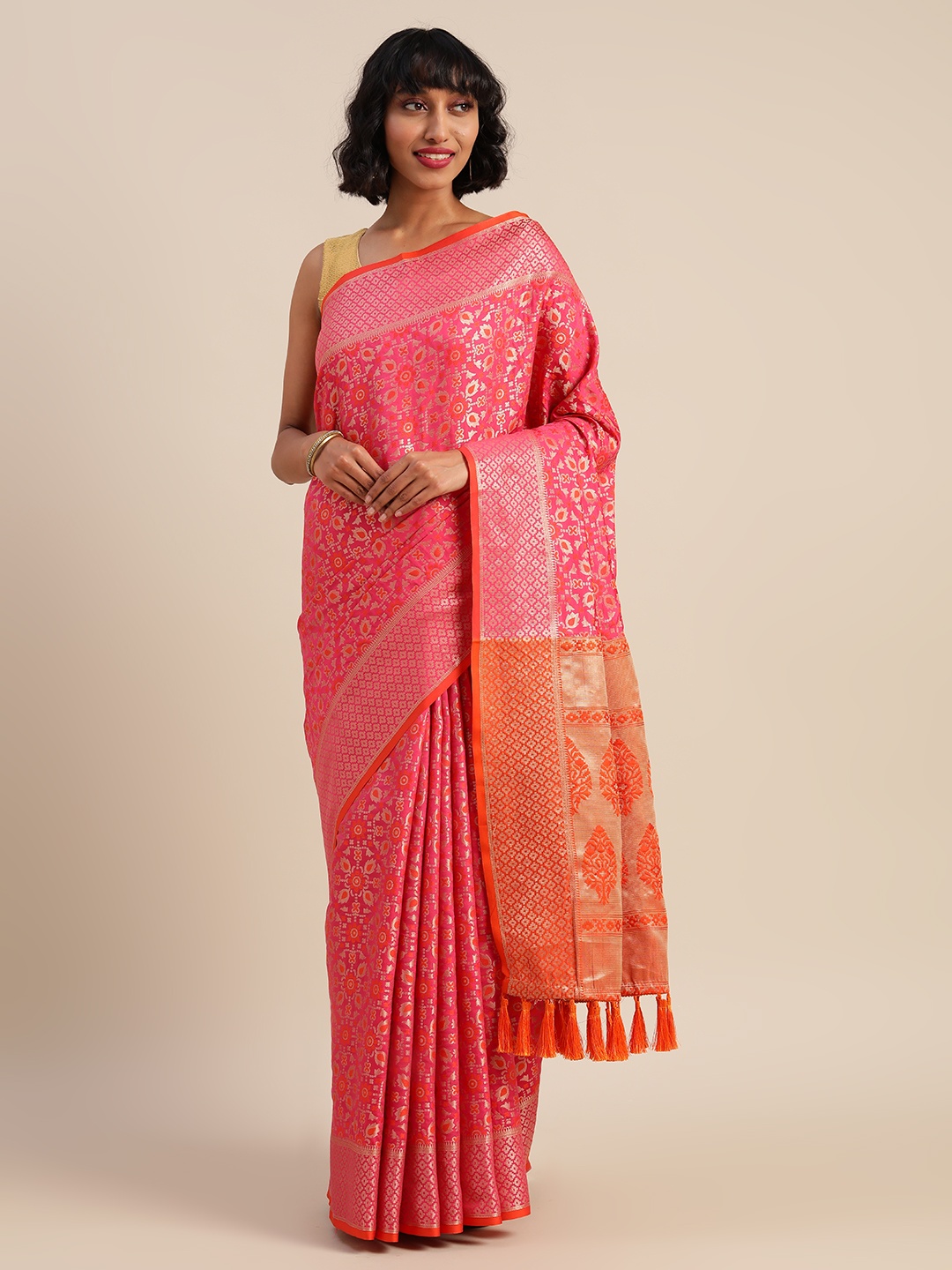 

VASTRANAND Pink & Orange Silk Blend Woven Design Patola Saree
