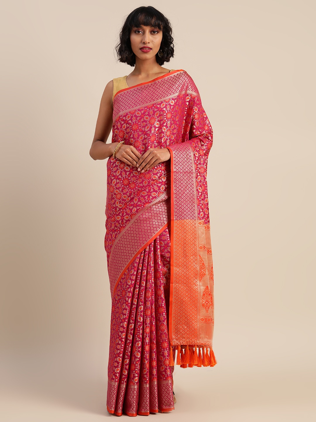 

VASTRANAND Pink & Gold-Toned Silk Blend Woven Design Patola Saree