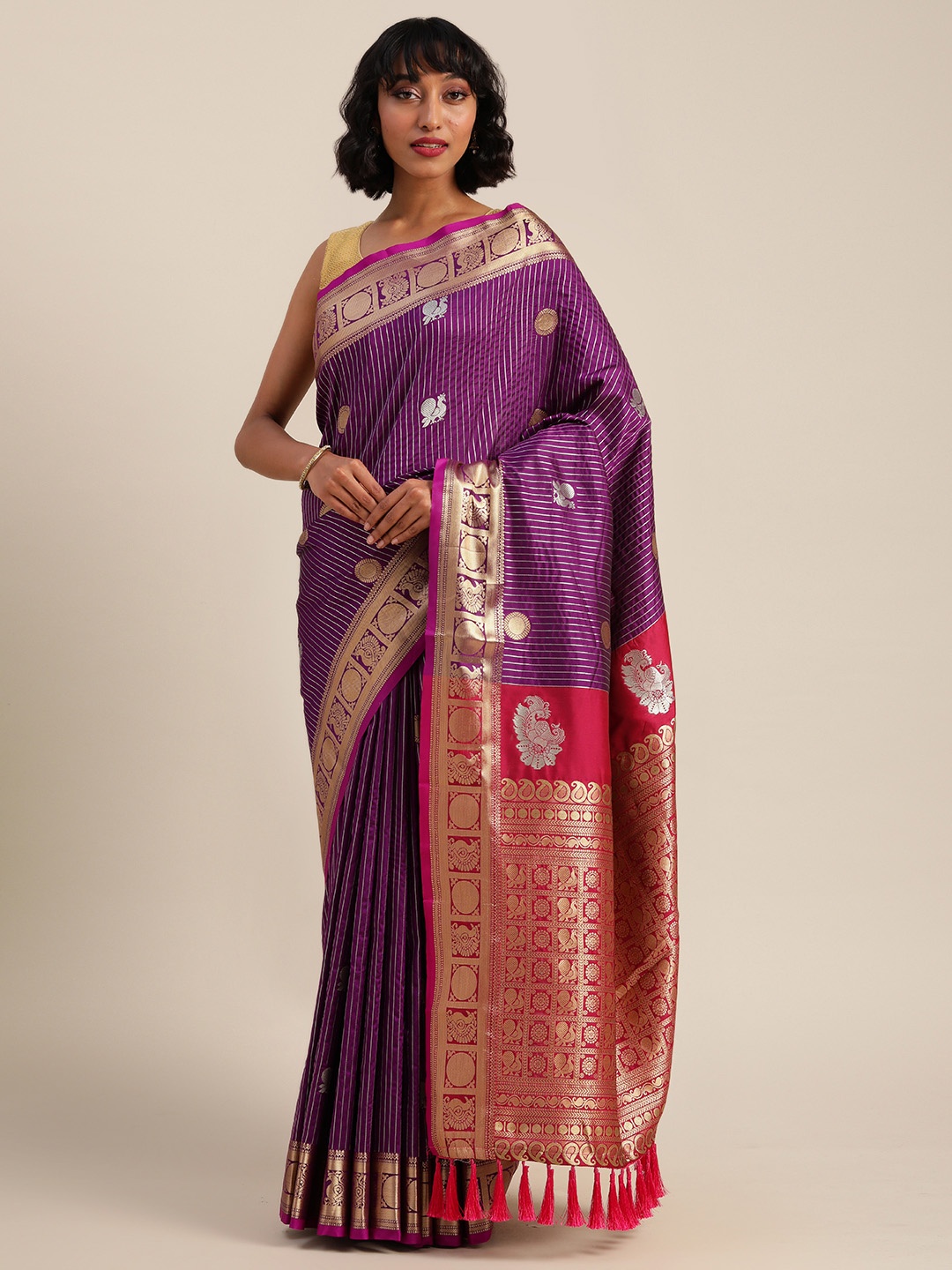 

VASTRANAND Lavender Silk Blend Embellished Banarasi Saree