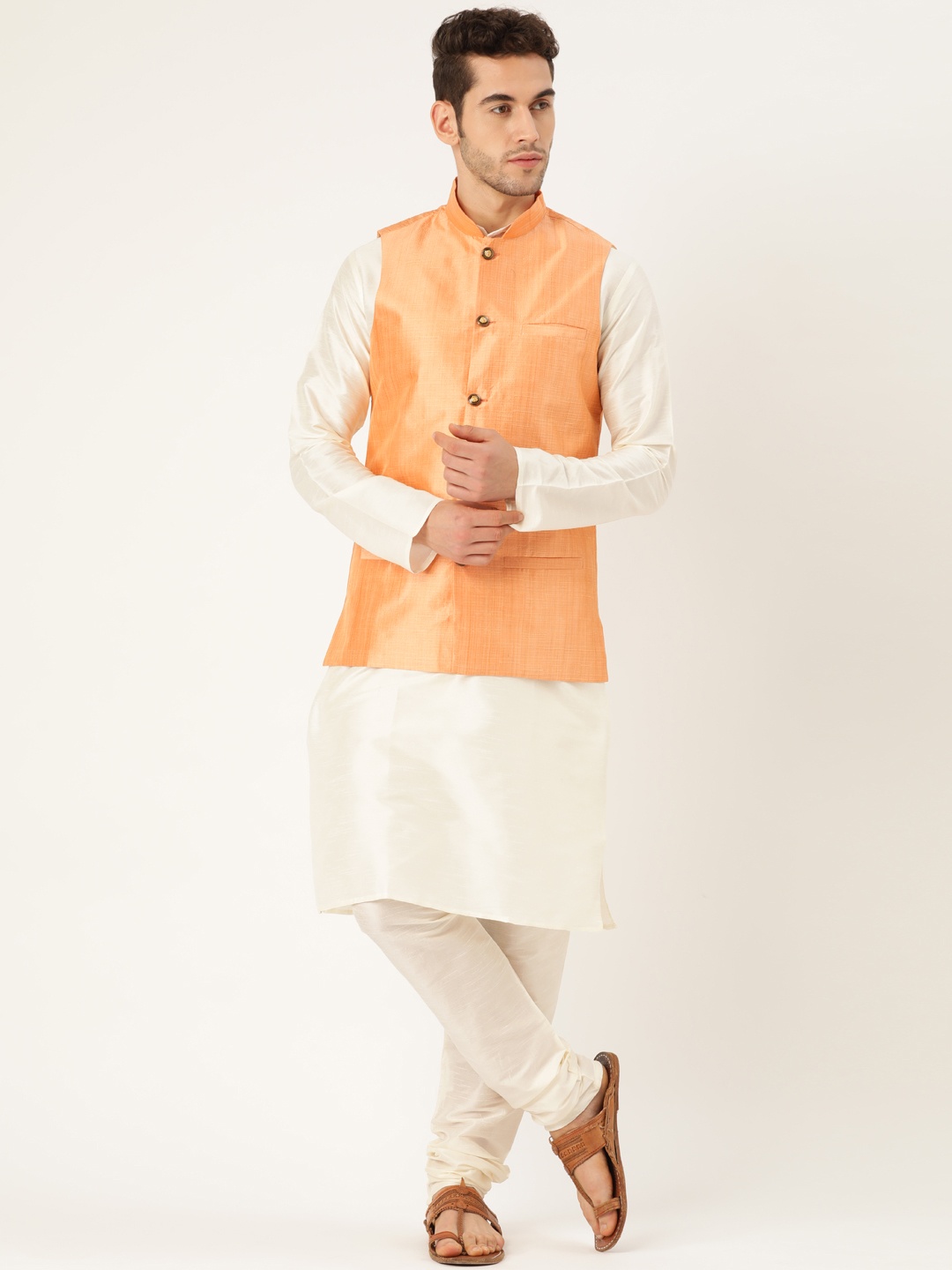

SOJANYA Men Off-White & Peach-Coloured Solid Kurta Set with Nehru Jacket