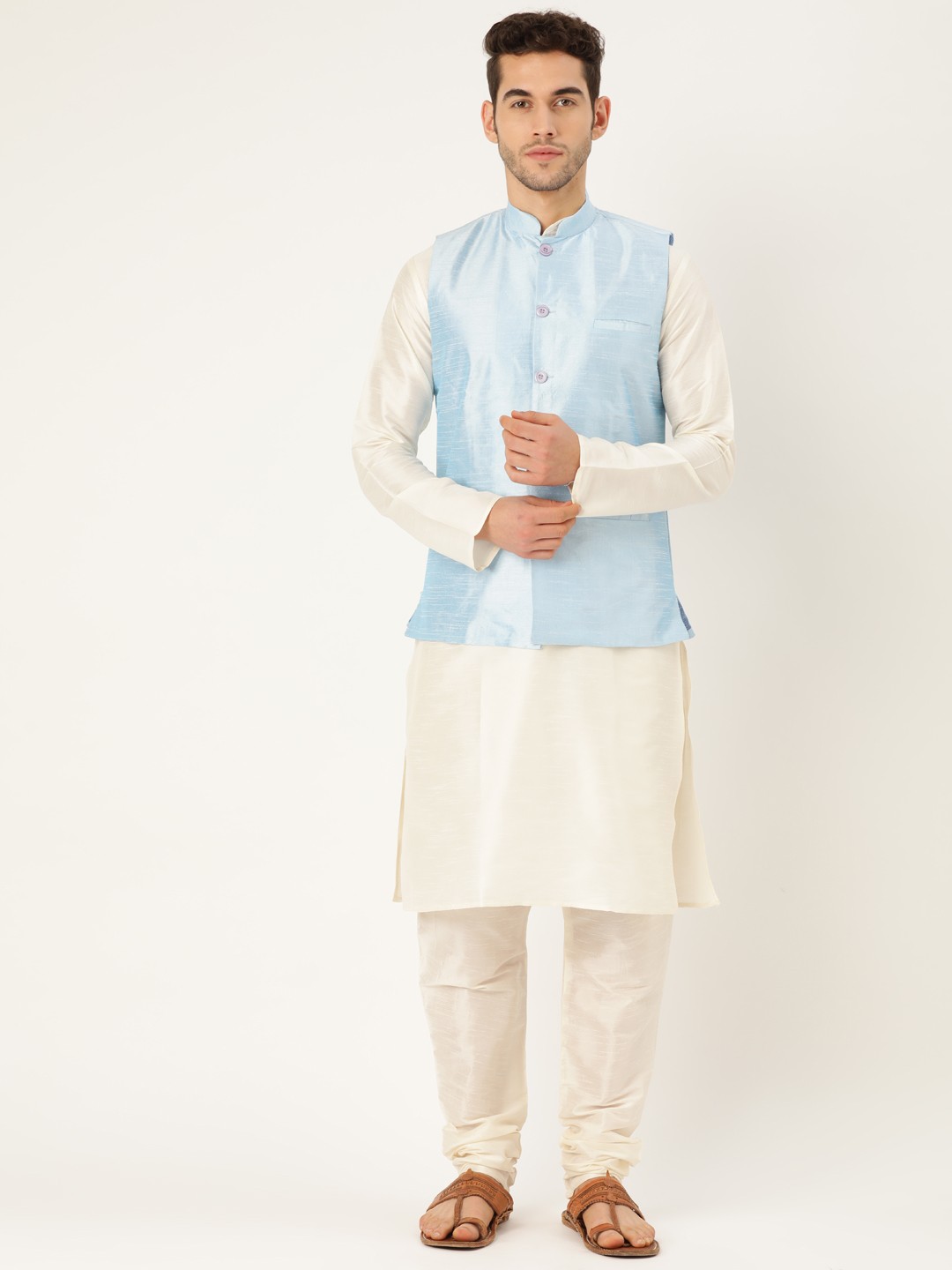 

SOJANYA Men Off-White & Blue Solid Kurta with Churidar & Nehru Jacket