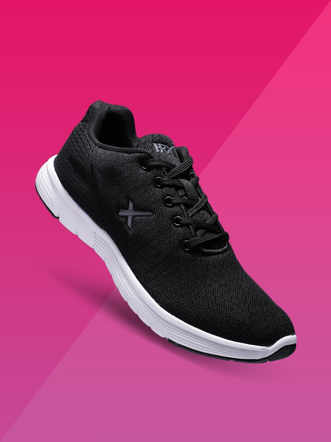 

HRX by Hrithik Roshan Men Black Solid Front Runner Shoe