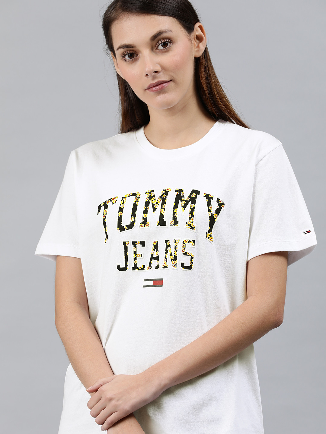 

Tommy Hilfiger Women White Printed Round Neck Pure Cotton T-shirt
